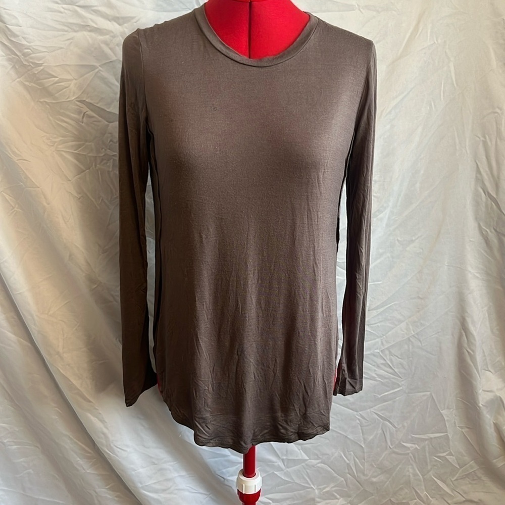 XS159 Revamped slit side long sleeve